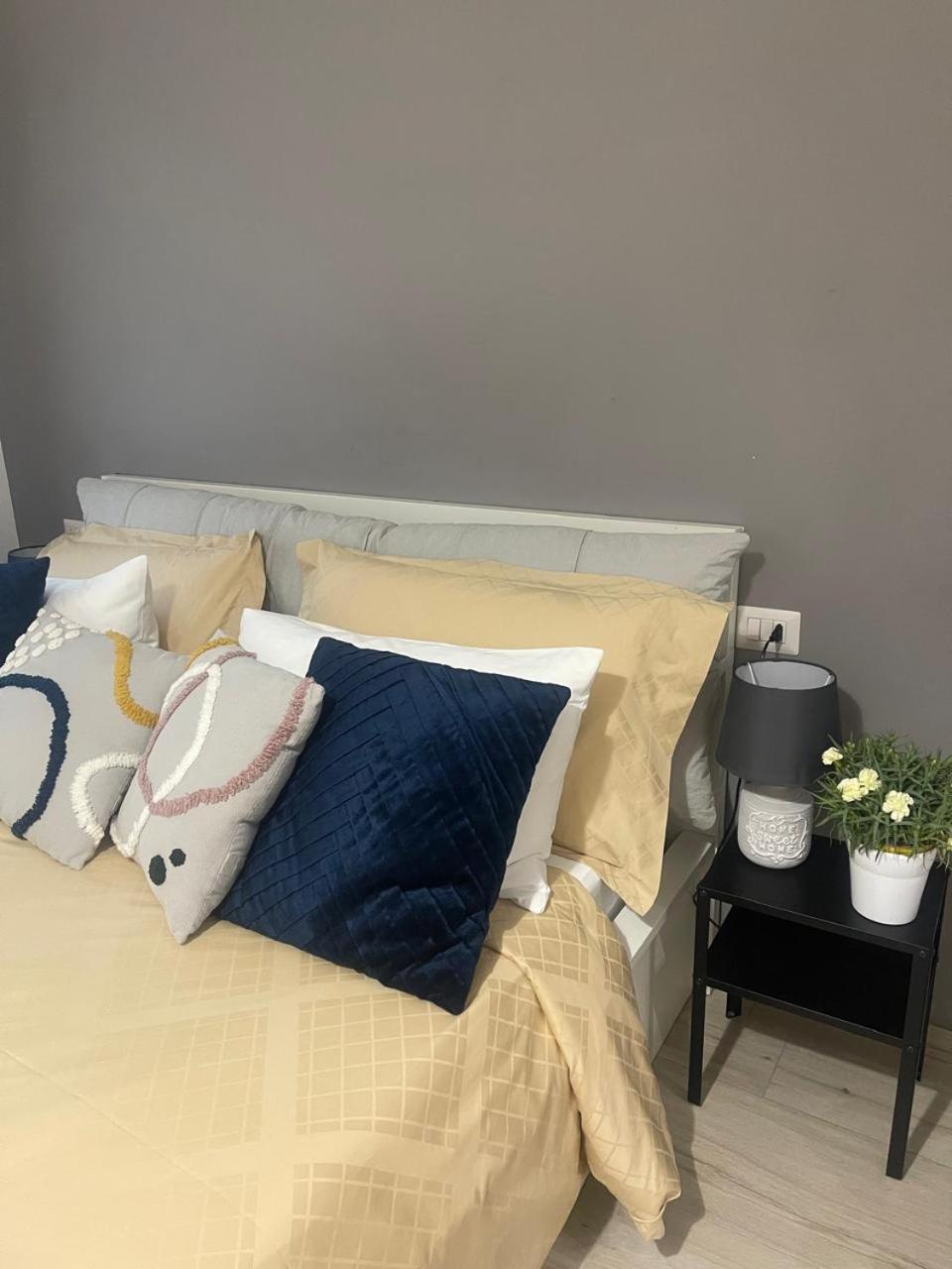 Margherita Apartment バーリ エクステリア 写真